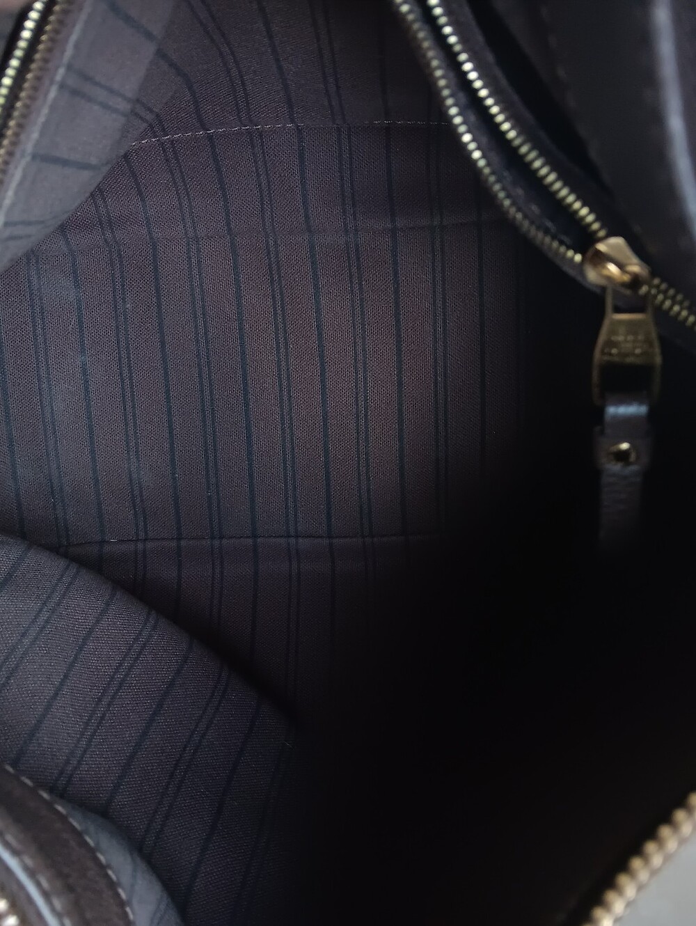 Louis Vuitton Audacieuse PM Empreinte Terre Brown ✨ Excellent Condition - Picture 14 of 16